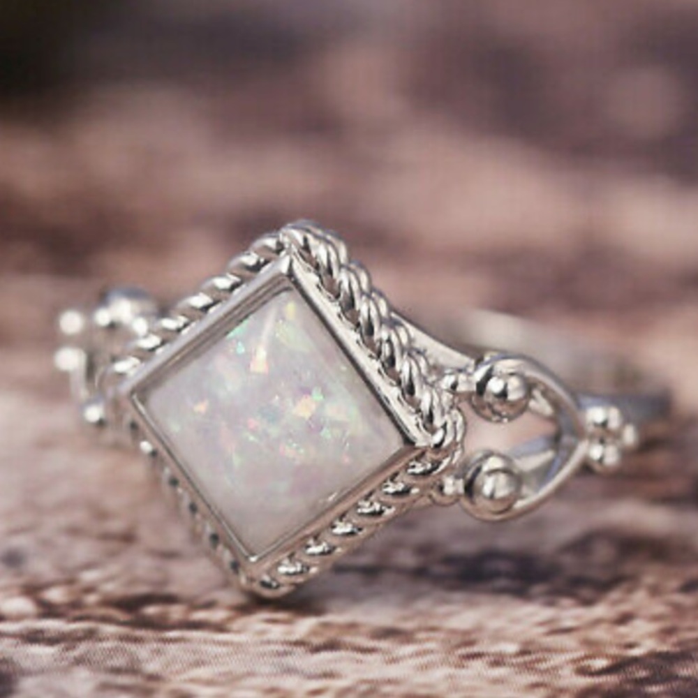 NEW 925 Sterling Silver Opal Stone Ring - Picture 4 of 7